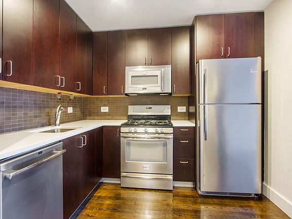 2nd image of 1115 Broadway APT 6G