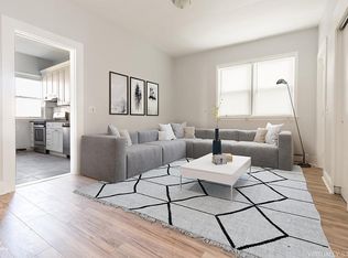35 E 45th St #1, Bayonne, NJ 07002