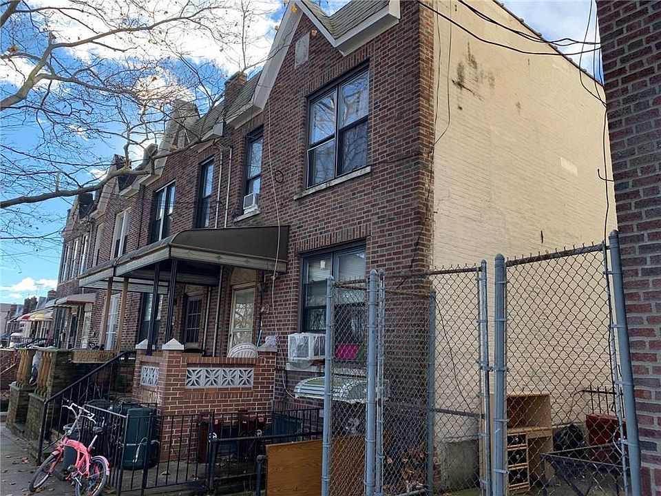 2nd image of 812 67th St