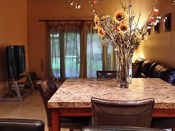 5th image of 3623 Estepona Ave #0