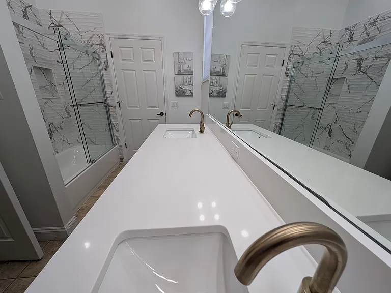 5667 Wellington Ct — Photo 23