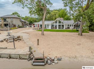 S 61 Cedar Ln, Fremont, NE 68025