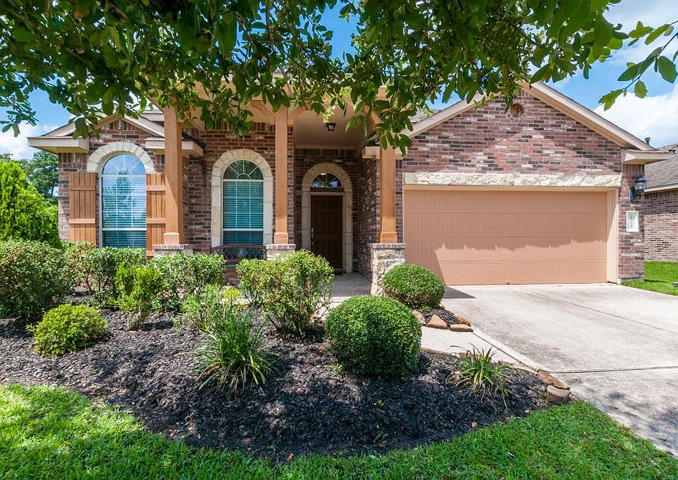 1st image of 21335 Village Crossing Ln