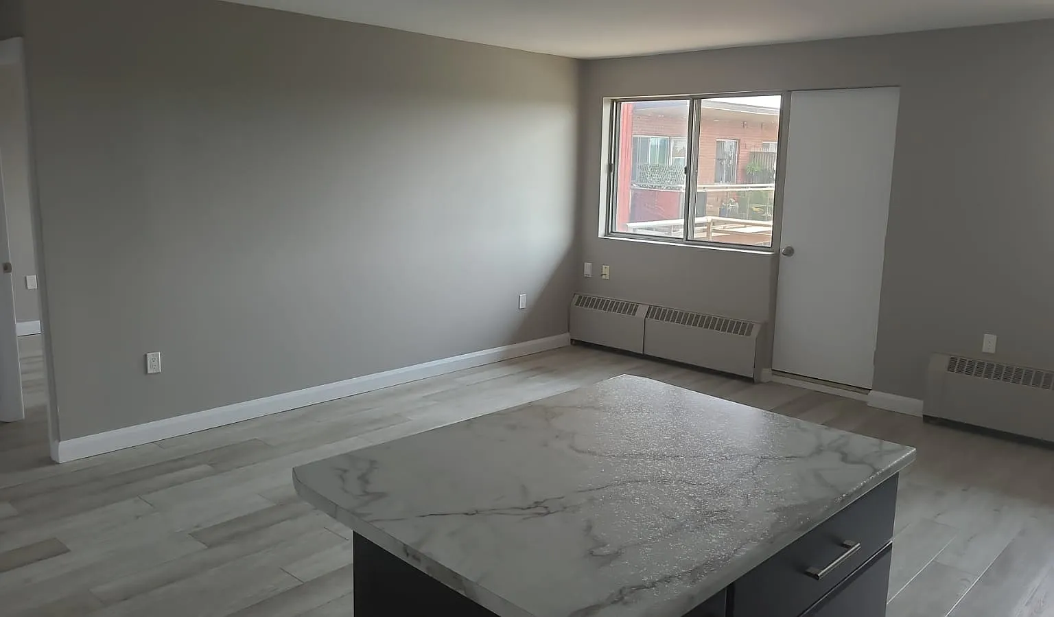 1 Humber Court — Photo 4