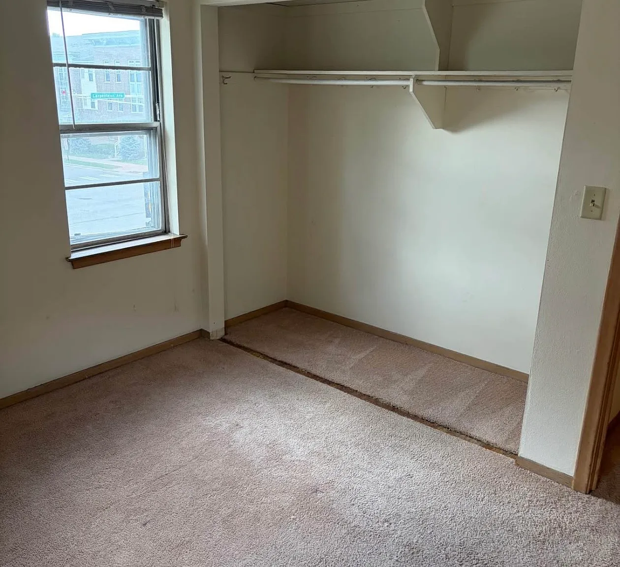 1 bed, 700 sqft, $999 — Photo 1