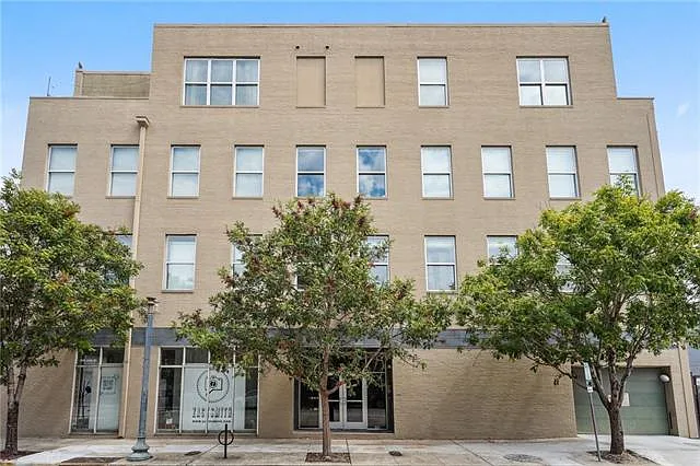 835 Julia St #12