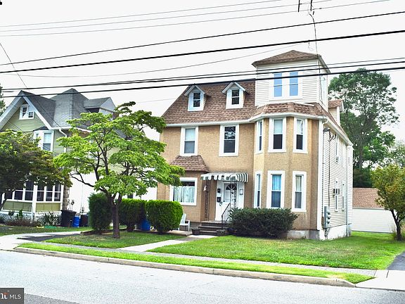 2nd image of 112 S Scott Ave