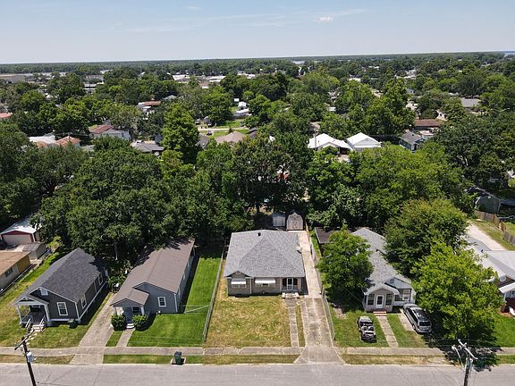 3rd image of 305 Terrebonne St