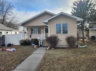 3015 18th St, Columbus, NE 68601