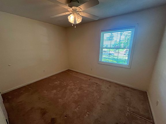 4th image of 4784 Janie Ave