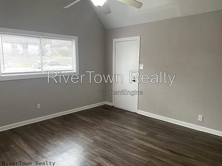 3219 Nathan Ave — Photo 8
