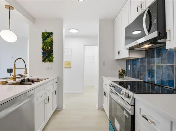 970 Sidney Marcus Blvd NE Unit 2203, Atlanta, GA 30324