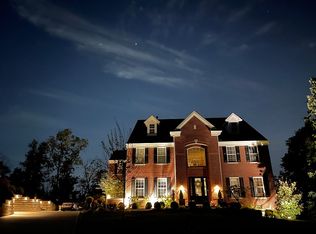 5033 Signal Hill Ln, Cincinnati, OH 45244