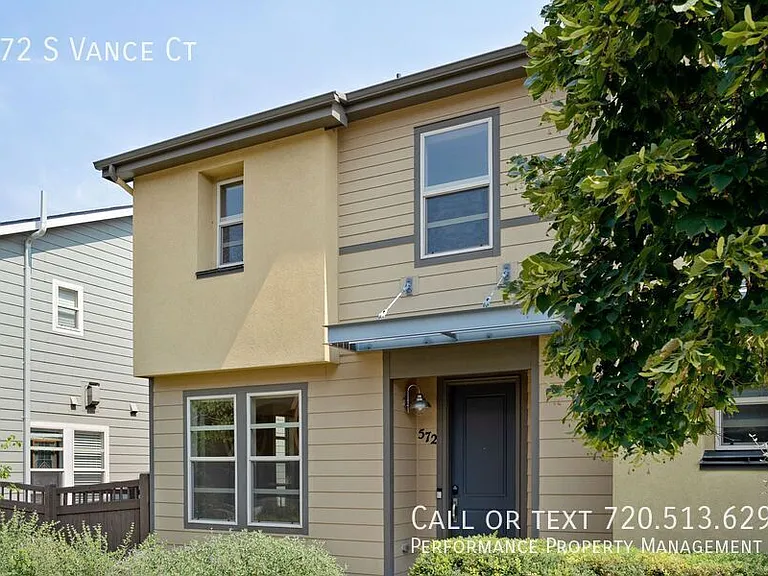 572 S Vance Ct — Photo 3