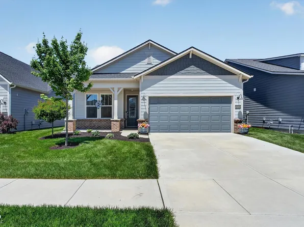 2718 Old Rosebud Ln, Westfield, IN 46074