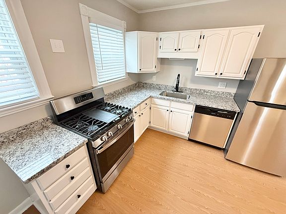 4th image of 16 Salina Rd #3