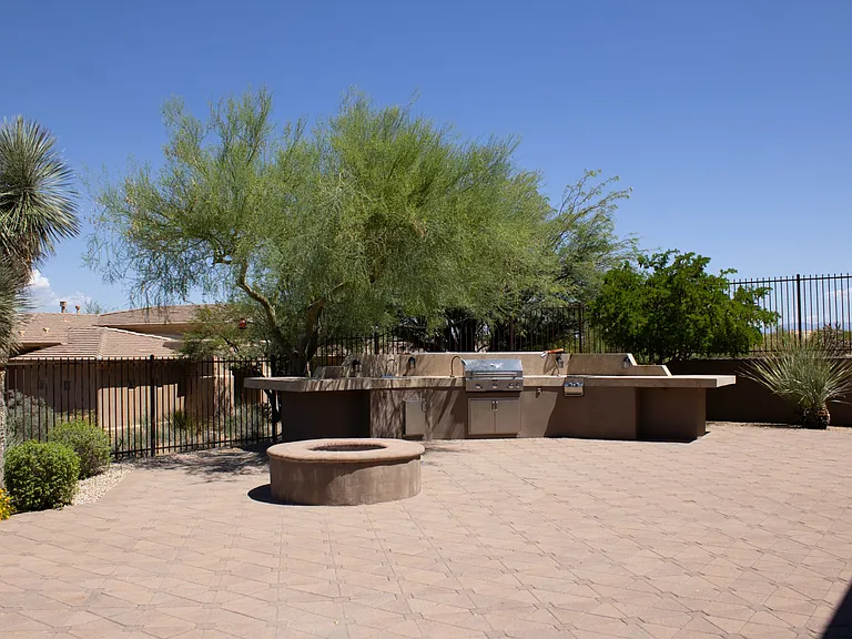 Built-In Outdoor Kitchen