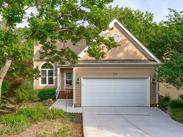 103 Wordsmith Ct, Cary, NC 27518
