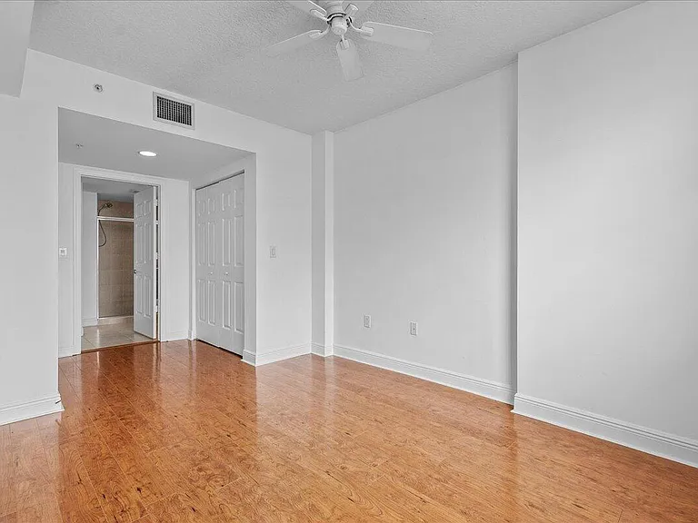 610 Clematis St #704 — Photo 17
