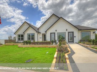 428 Barron Estate Dr, Lockhart, TX 78644