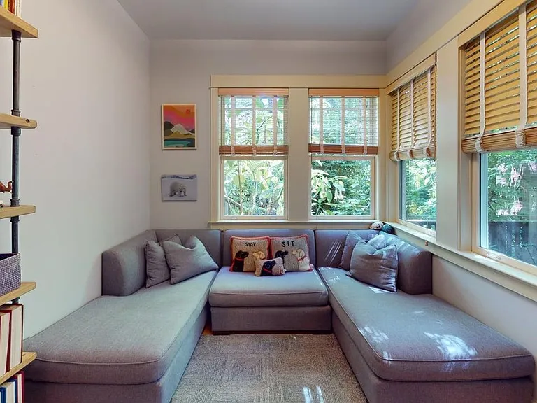 76 Tamalpais Ave — Photo 31