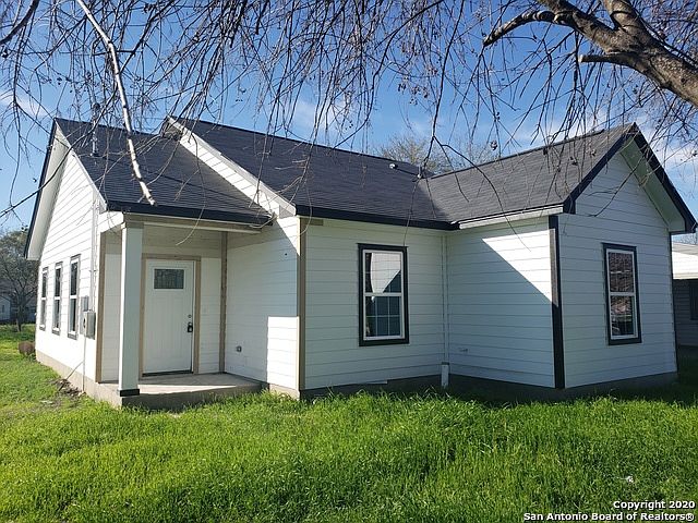 1st image of 1458 W Gerald Ave