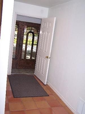 5th image of 1147 VILLARET BLVD