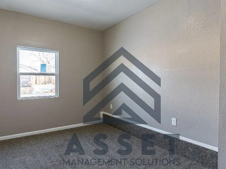 4825 S Fairmont Ave — Photo 15