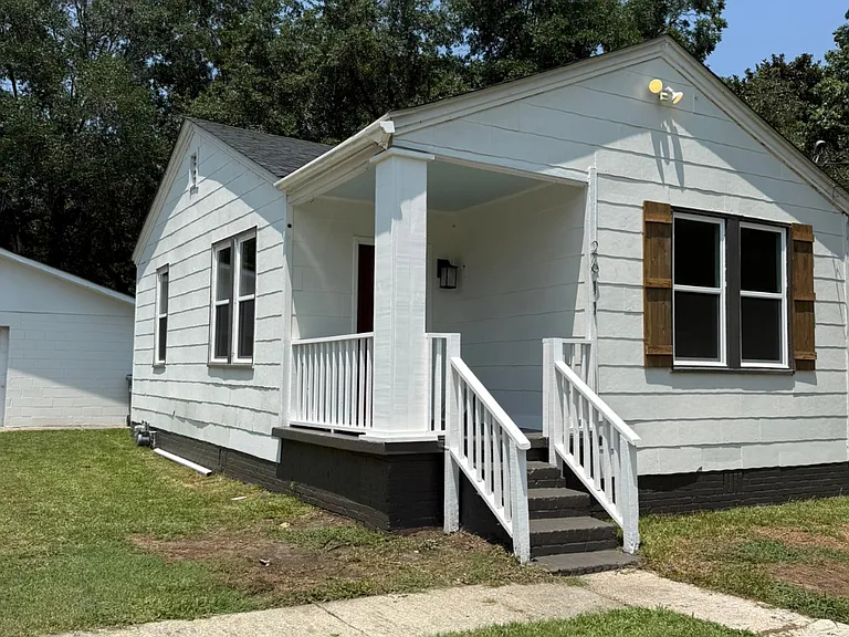 2611 Ranger Dr — Photo 1