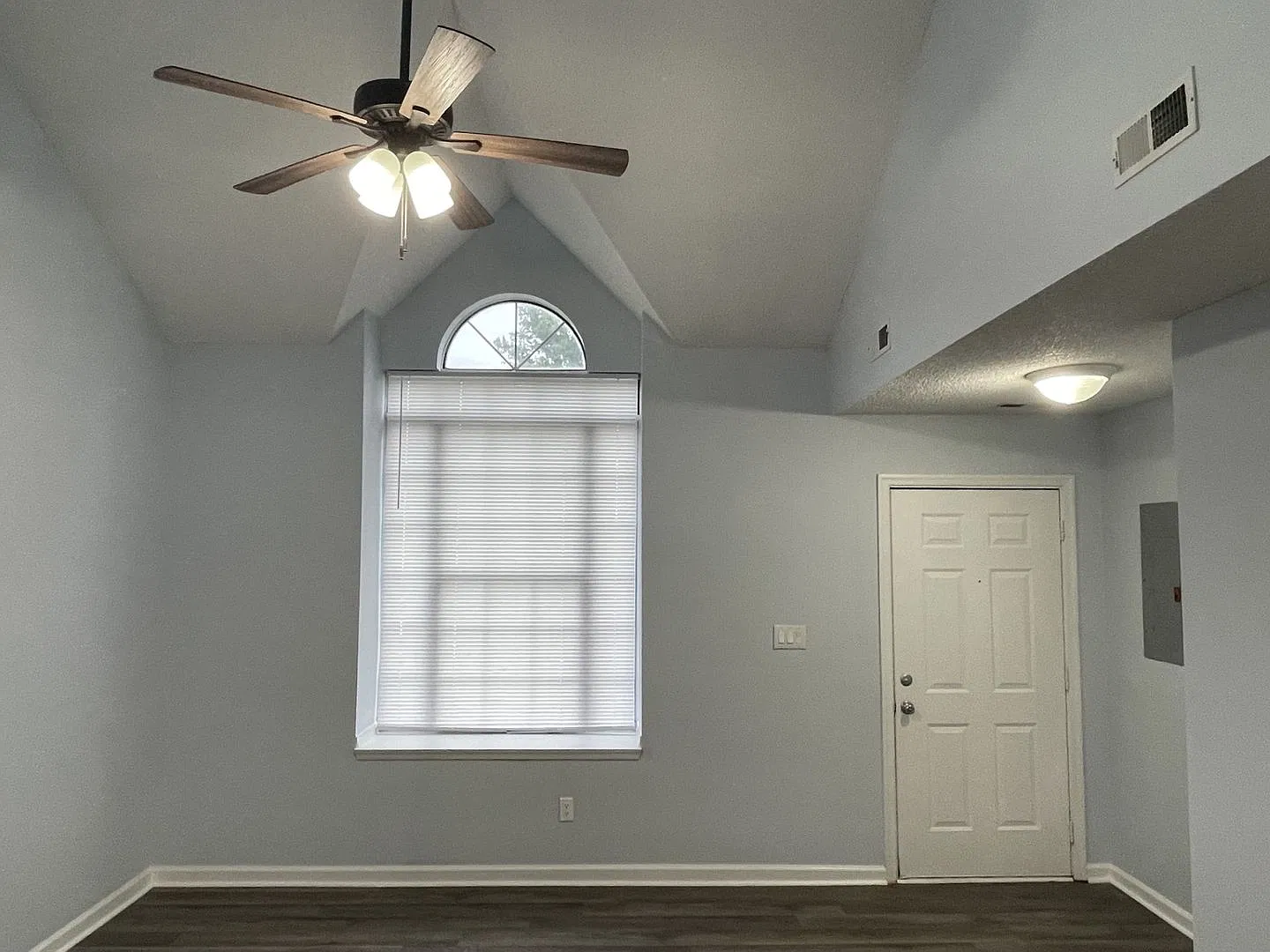 413 Lees Mill Drive, Newport News, VA - Available November 1, 2026 — Photo 2