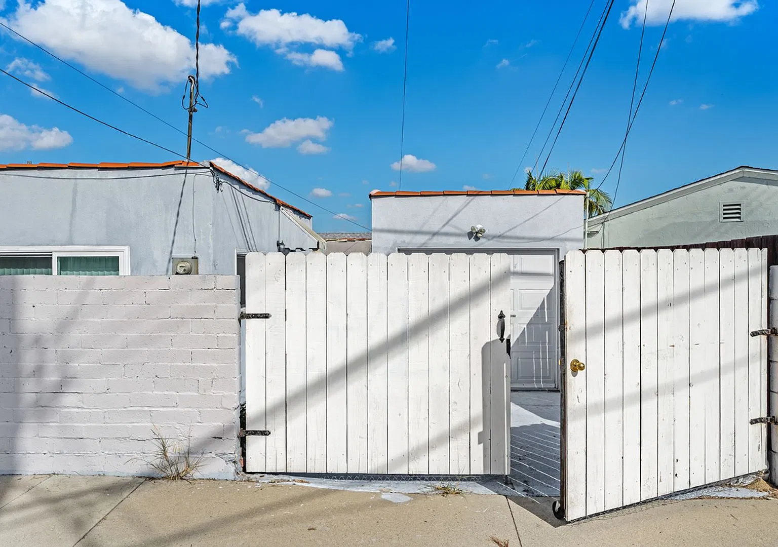 1816-1816.5 W. 261 St, Lomita — Photo 2