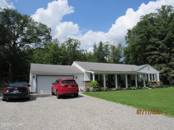 2040 Shorewood Ln, Lima, OH 45806