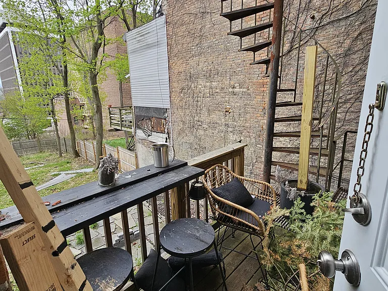 15 Ten Broeck St #1 — Photo 23