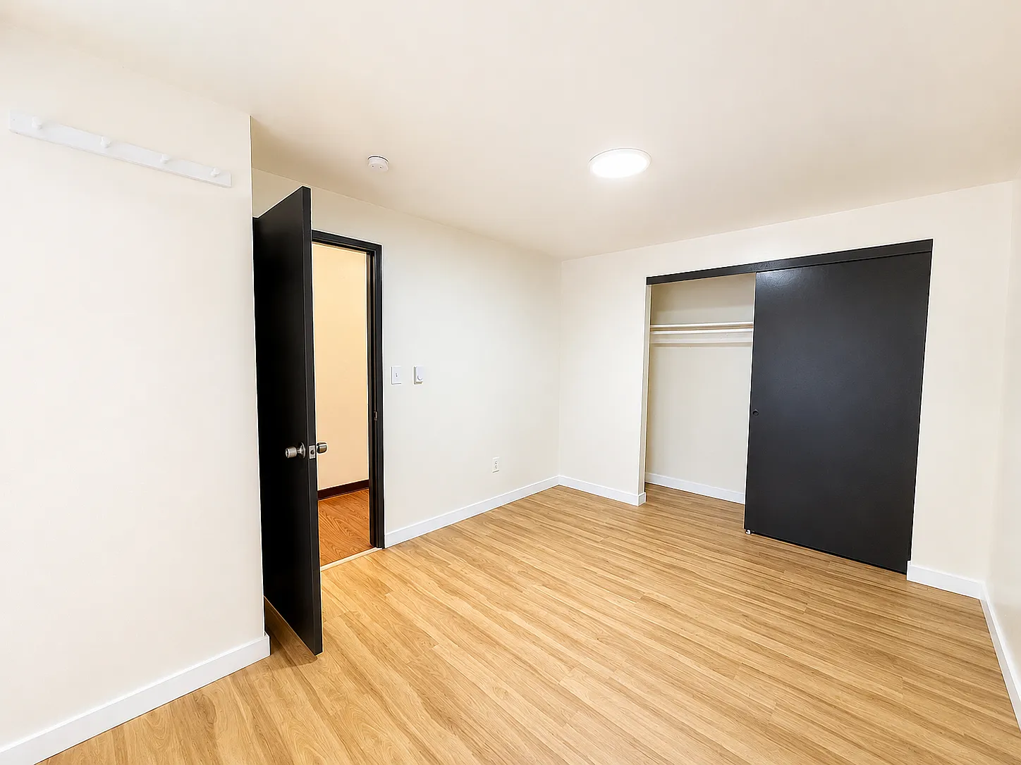1 bed, 580 sqft, $1,299 — Photo 2