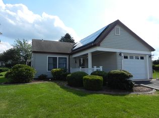 43 Westgate Pl, Manchester, NJ 08759