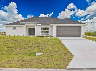 2125 NE 5th Place Cpe, Coral, FL 33909