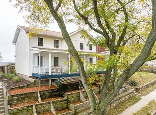 1974 N Main St, Dubuque, IA 52001