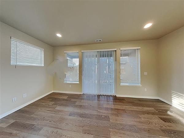 2nd image of 1492 Tall Meadows Dr