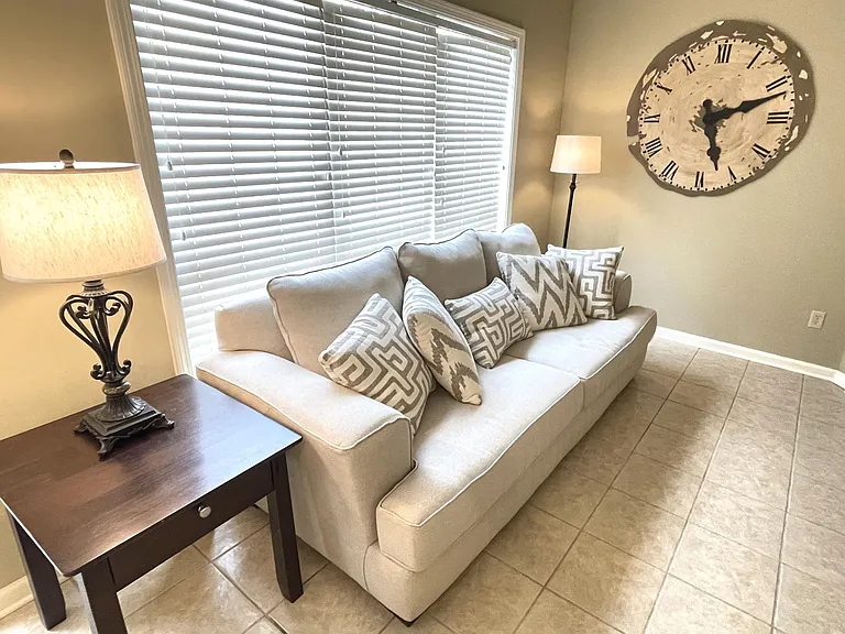 4835 Kings Forest Dr — Photo 18