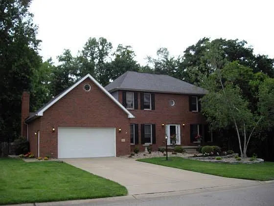 1109 Greenmont Cir photo 1