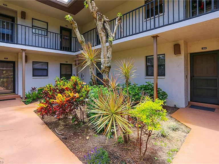 1765 Courtyard Way #C-104 — Photo 7