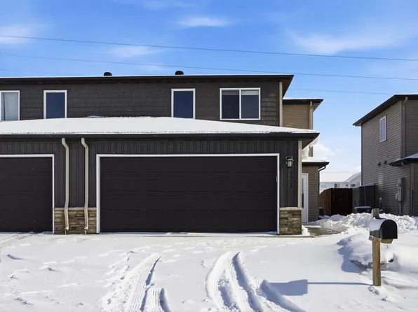 4304 Estate Dr S, Fargo, ND 58104