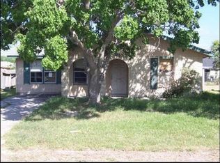 2420 Avenue E, Ingleside, TX 78362