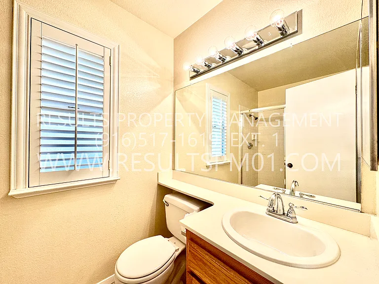 3413 Cobblestone Dr — Photo 26