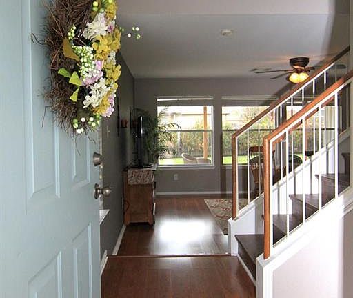 3rd image of 1016 Henderson Dr