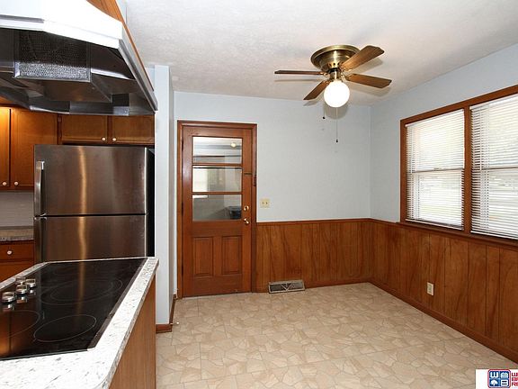 4th image of 411 Redwood Dr