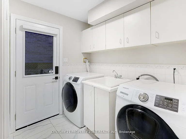 4 Garbutt Cres — Photo 15