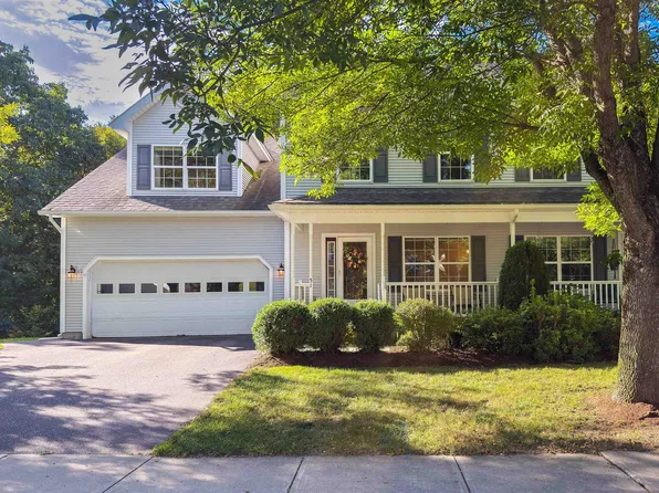 51 Lavoie Drive, Essex Junction, VT 05452