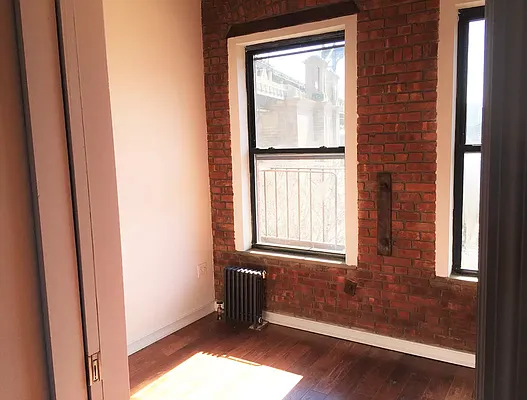 Rented by Triumph Property Group | media 3