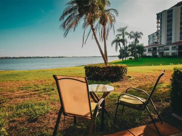 6295 Bahia Del Mar Cir, Saint Petersburg, FL